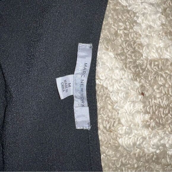 Marc NY Andrew Marc shirt size M - Picture 3 of 8